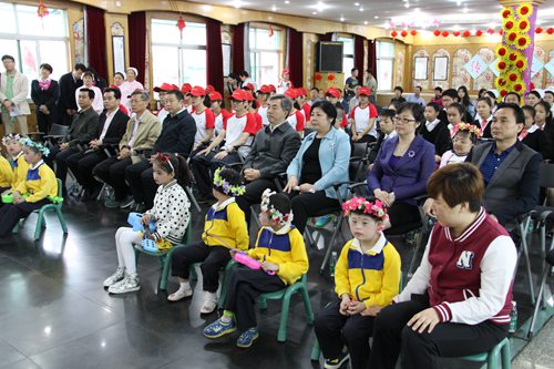 图为省委常委、宣传部长梁伟年出席湖北省第二十六次全国助残日系列活动启动仪式