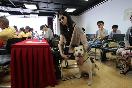 图为活动现场2  图为活动现场2