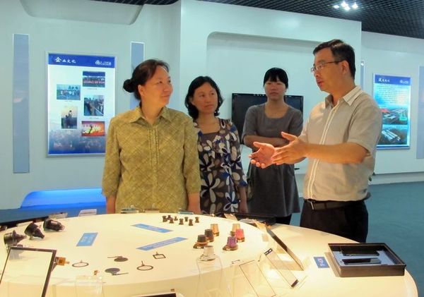 2016051716353334558 2016051716353334558