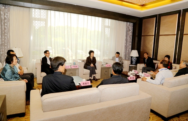 4437e67f528418a904fc40 4437e67f528418a904fc40