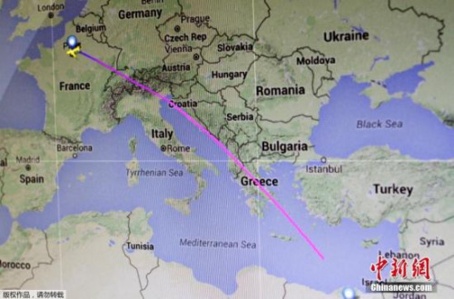 图为埃航MS804航班飞行路线图。