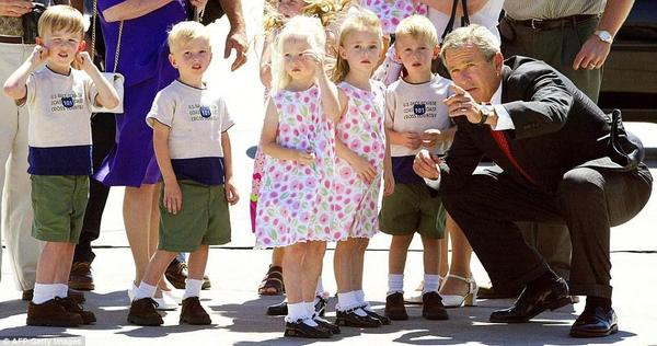 世界首例七胞胎均高中毕业 曾被认为无法存活5 世界首例七胞胎均高中毕业 曾被认为无法存活5