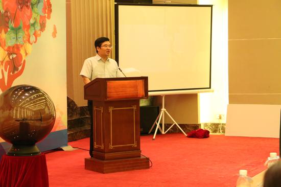 公安部刑侦局副巡视员陈士渠致辞 公安部刑侦局副巡视员陈士渠致辞