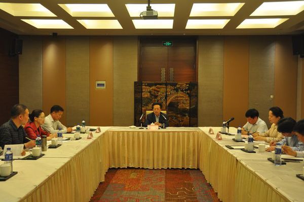 2016052610511186237 2016052610511186237