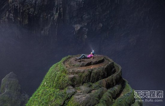 探秘越南最大洞穴 通往地心的通道？(图)