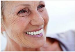 一旦出现牙齿缺失 应该在3个月内种植！