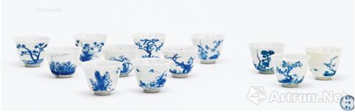 清康熙 青花十二花神杯 （一套） 估价：RMB10，000，000-12，000，000 北京匡时