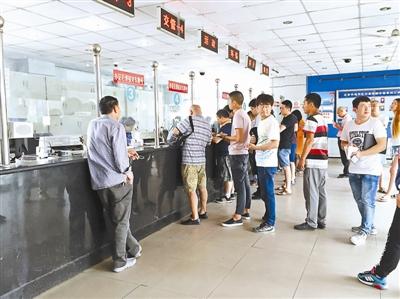 点击进入下一页