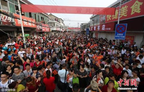 665b609948a14a93b2d3db6f28095541