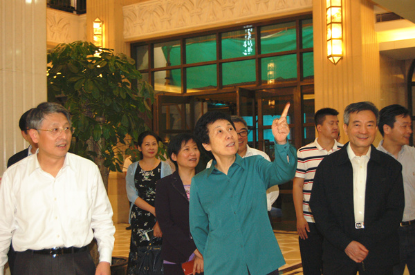 4437e67f536718bf6c4201 4437e67f536718bf6c4201