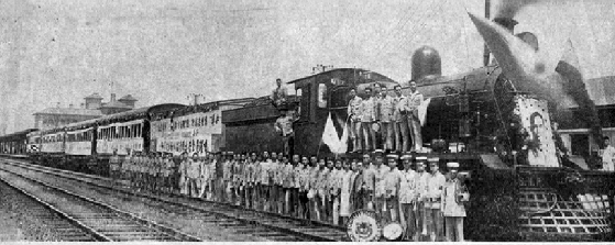 奉移的火车专列 奉移的火车专列