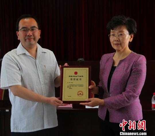 甘肃干细胞捐献者：举手之劳，就能挽救他人生命（图）