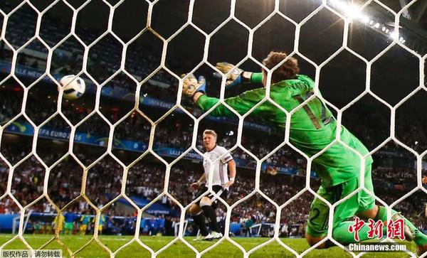 欧洲杯德国队取开门红 2-0胜乌克兰2 欧洲杯德国队取开门红 2-0胜乌克兰2