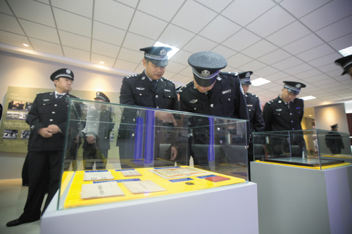 res02_attpic_brief res02_attpic_brief