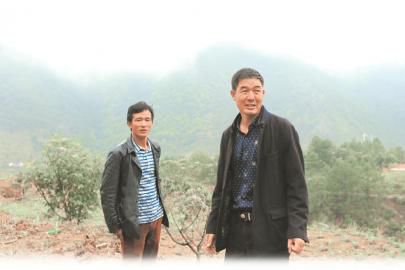 从请猴到赶猴，“猴王”何有亮心情复杂。