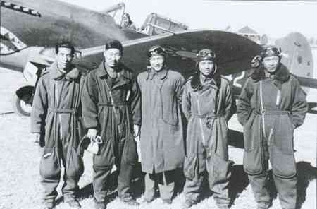 接受飞虎队训练的中国飞行员 接受飞虎队训练的中国飞行员
