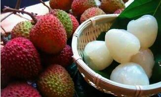 一颗荔枝三把火 要灭“火” 盐水胜凉茶