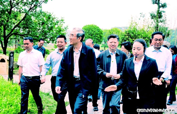 牢牢守住我们的精神阵地 牢牢守住我们的精神阵地