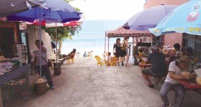 三亚“海上游天涯”黑景点上百人轮流骗游客赚钱