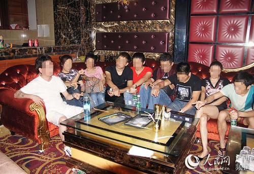 广西39名男女被警方拘留 开房看球还吸毒助兴