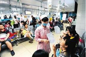 在华生活的外国人:在中国看病没那么糟