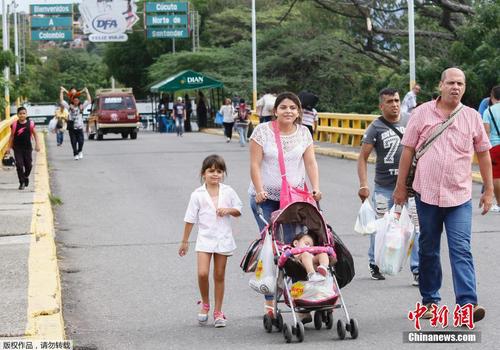 acd6183520b14695b991d96fddc415c3