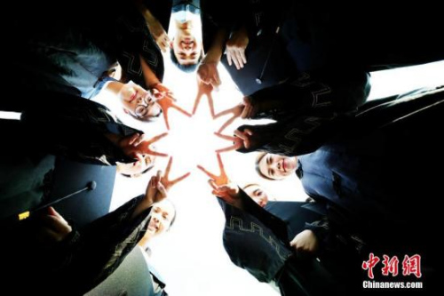 点击进入下一页