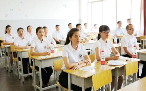 catchpic-6-6C-6CACB6B1A6656AF11C3B5C839F64B677 catchpic-6-6C-6CACB6B1A6656AF11C3B5C839F64B677