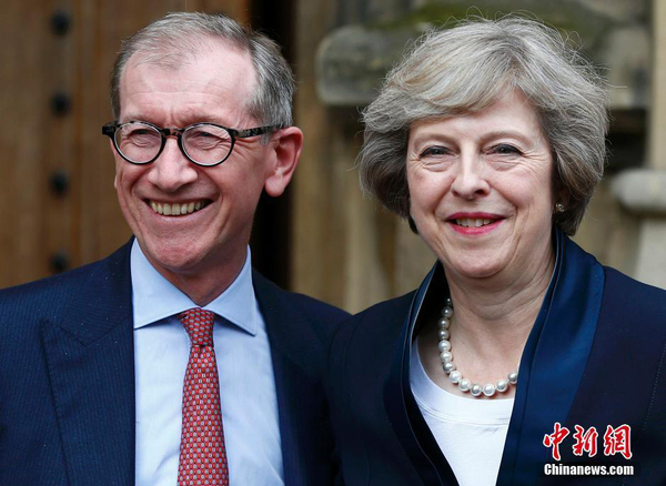 英国诞生第二任女首相 特雷莎·梅将接替卡梅伦6