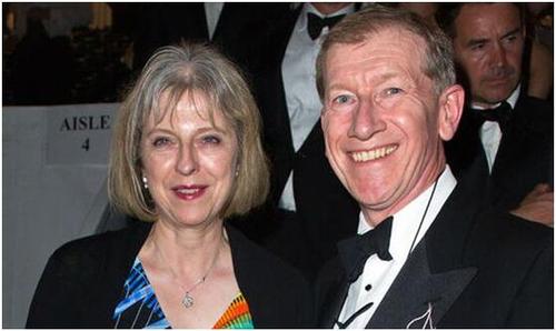 英媒揭秘英国新女首相丈夫身份:金融业成功人士