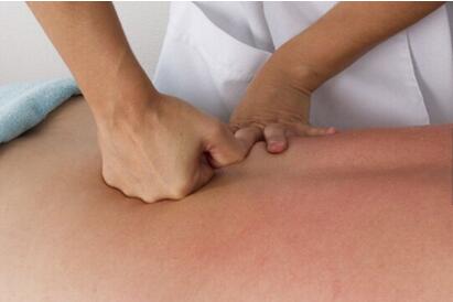 中医按摩手法有讲究 搓法摩法有不同