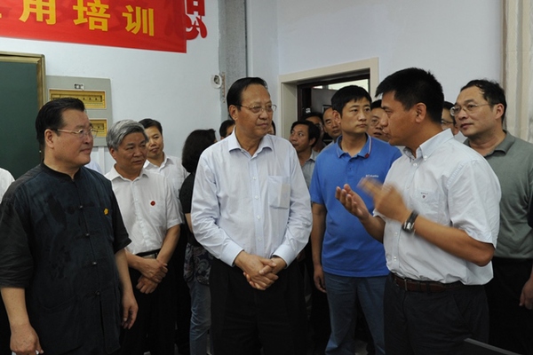 64006a5c941918efd93007 64006a5c941918efd93007