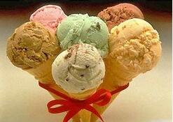 夏季过量吃冷饮 更易出现中暑症状