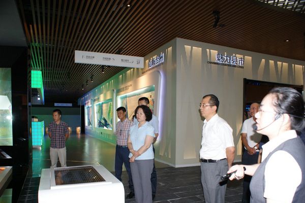 2016071215143480400 2016071215143480400