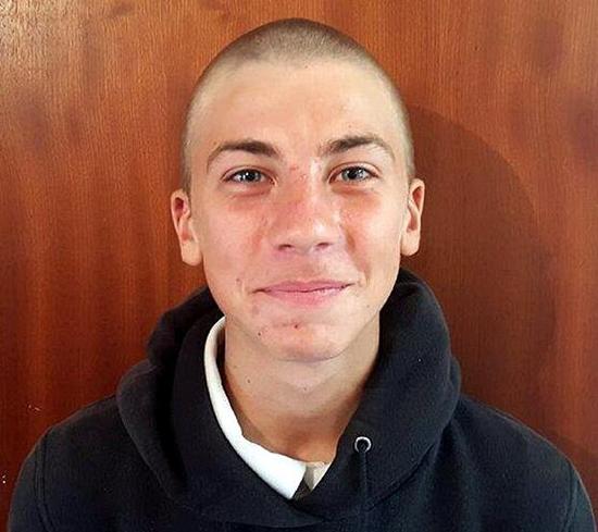 冤枉!英少年因“超短发”被学校关禁闭勒令休学