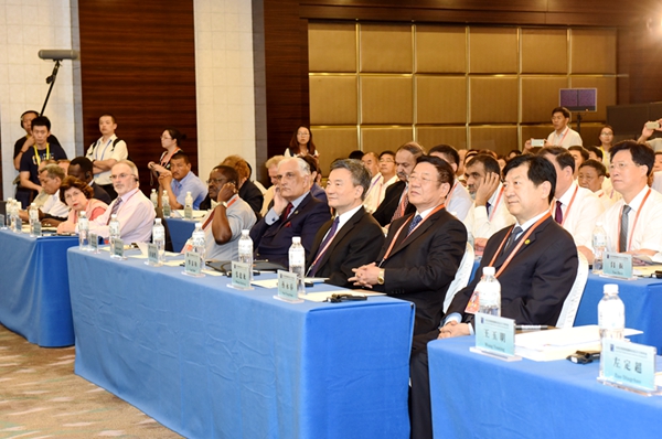 4437e67f528418f01d2601 4437e67f528418f01d2601