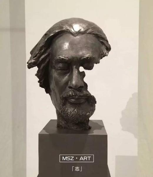 《荼蘼》 青铜 70×35×25cm 2015年