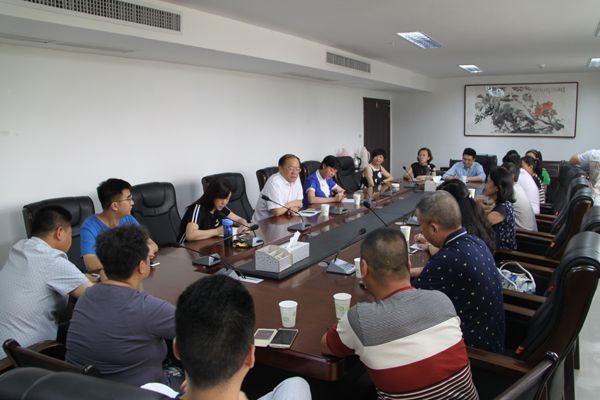 2016071819145574880 2016071819145574880