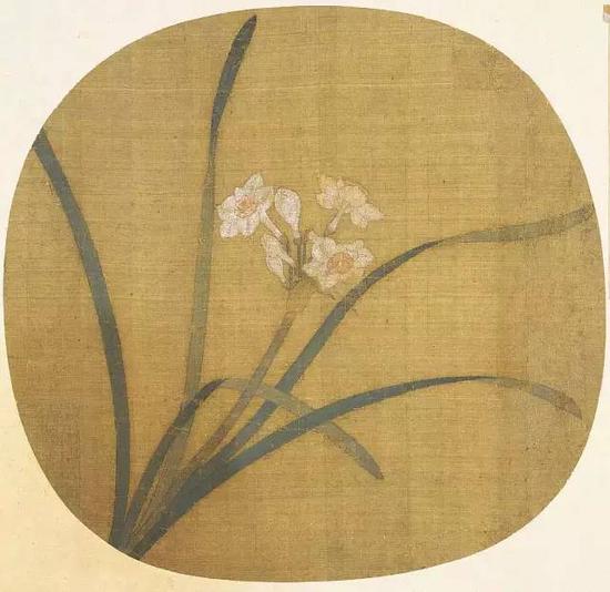 《水仙图页》 宋，纨扇页，绢本设色，24.6cm×26cm