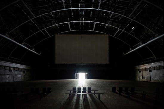 Martin Creed‘s summer installation THE BACK DOOR at Park Avenue Armory， June 9 - August 7， 2016。 （Photo： James Ewing）