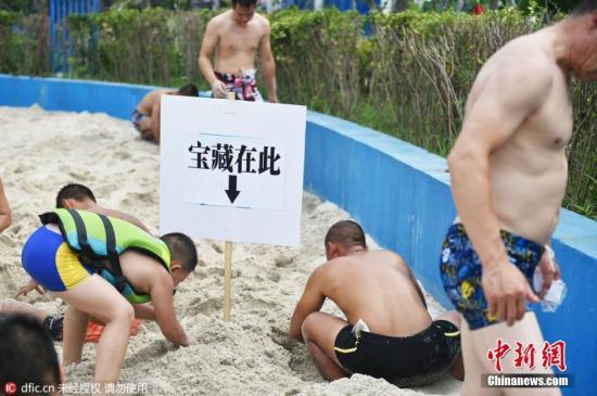 旅游局:有严重不文明行为旅游者或将被限制乘坐航班