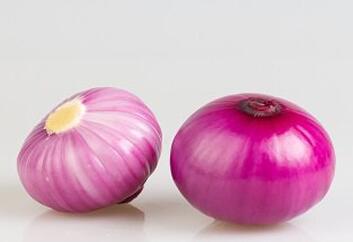 洋葱的9个冷知识 怎样切洋葱不会流泪