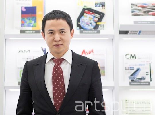 韩国策展人李大衡（LEE Daehyung）