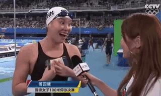 “表情包”傅园慧摘得铜牌 但父亲却对她这样说…