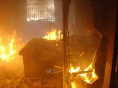 镇干部纵火身亡 镇干部纵火身亡