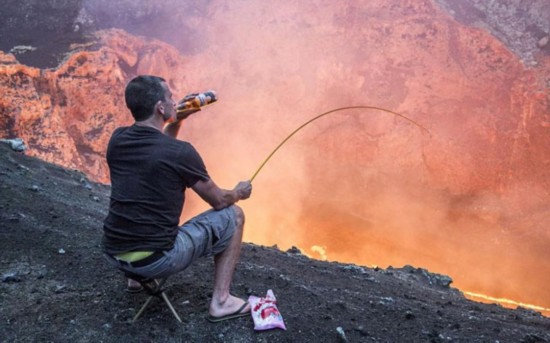 盘点今年上头条的奇葩游客