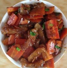 老年人腿脚不好？建议每周吃炖牛蹄筋