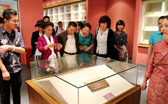 2c0a66d176154dc49e1cf8ba44e11779 2c0a66d176154dc49e1cf8ba44e11779