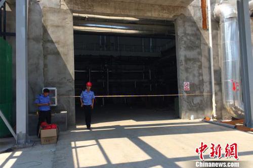 湖北当阳爆管事故核心现场曝光物品扭曲变形