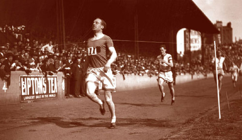 比赛中的李爱锐 比赛中的李爱锐